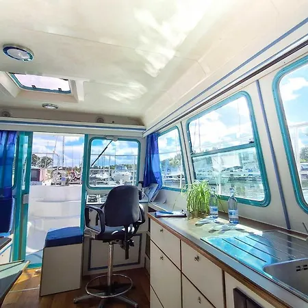 Houseboats At Malchin Marina By Kuhnle-Tours *